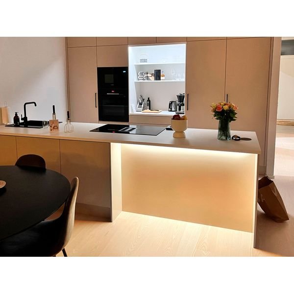 LED-listpaket Möbelbelysning AGGE - Svart profil, 3000K / 200 cm