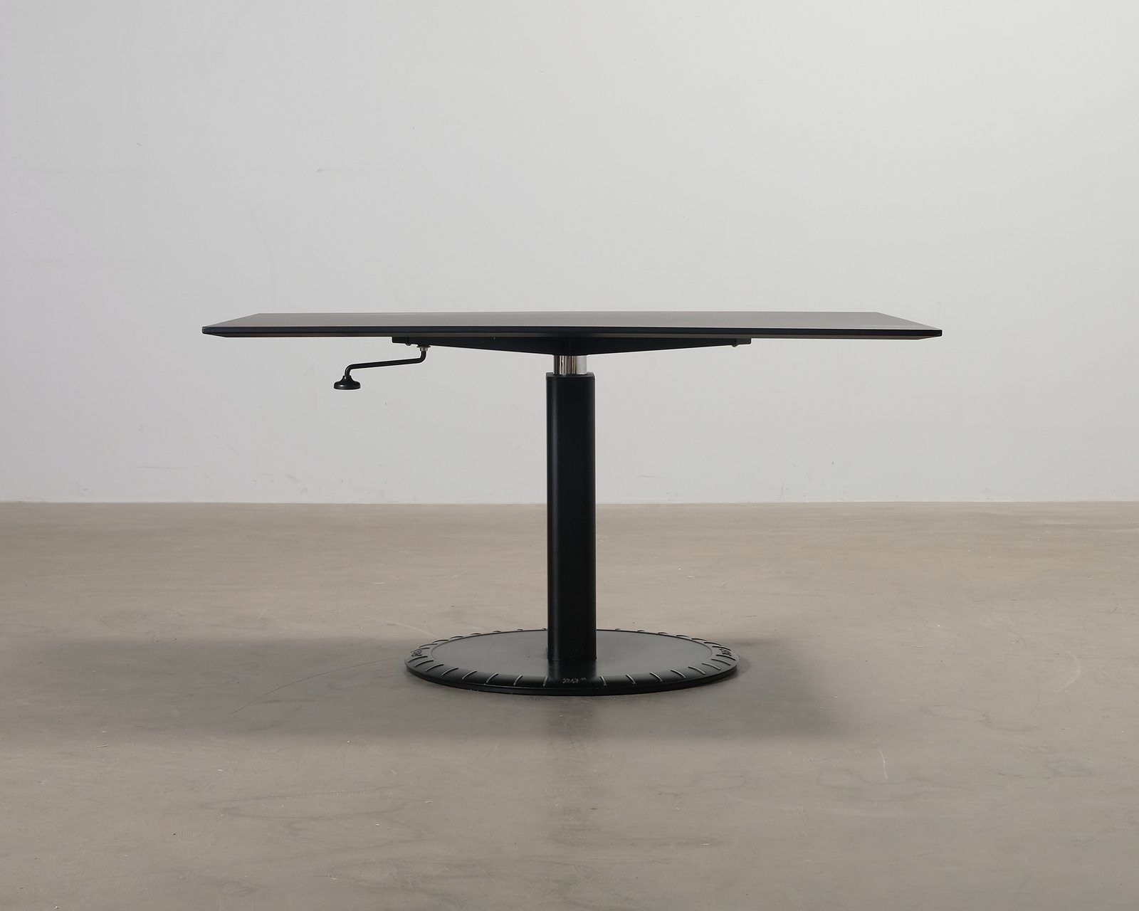 Magis 360° bord svart