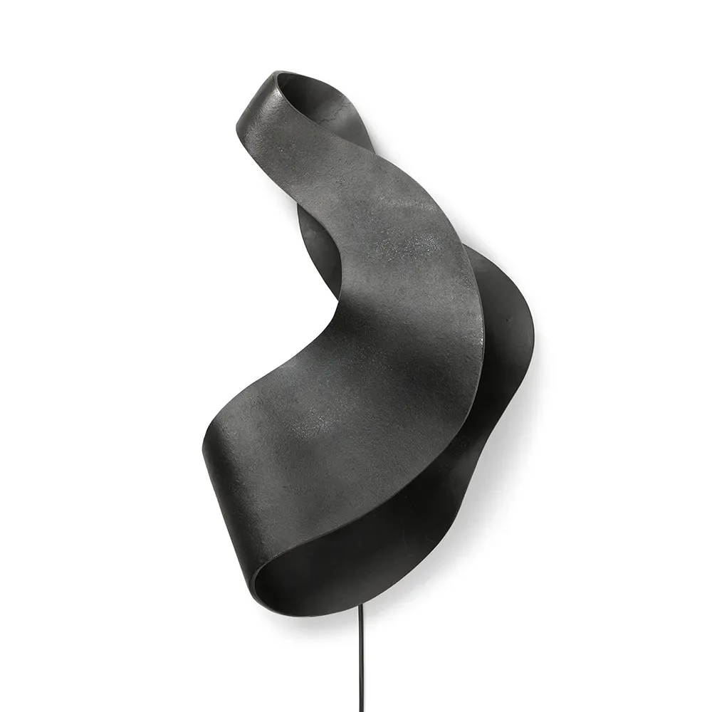 Ferm Living, Oyster Wall Lamp - Black