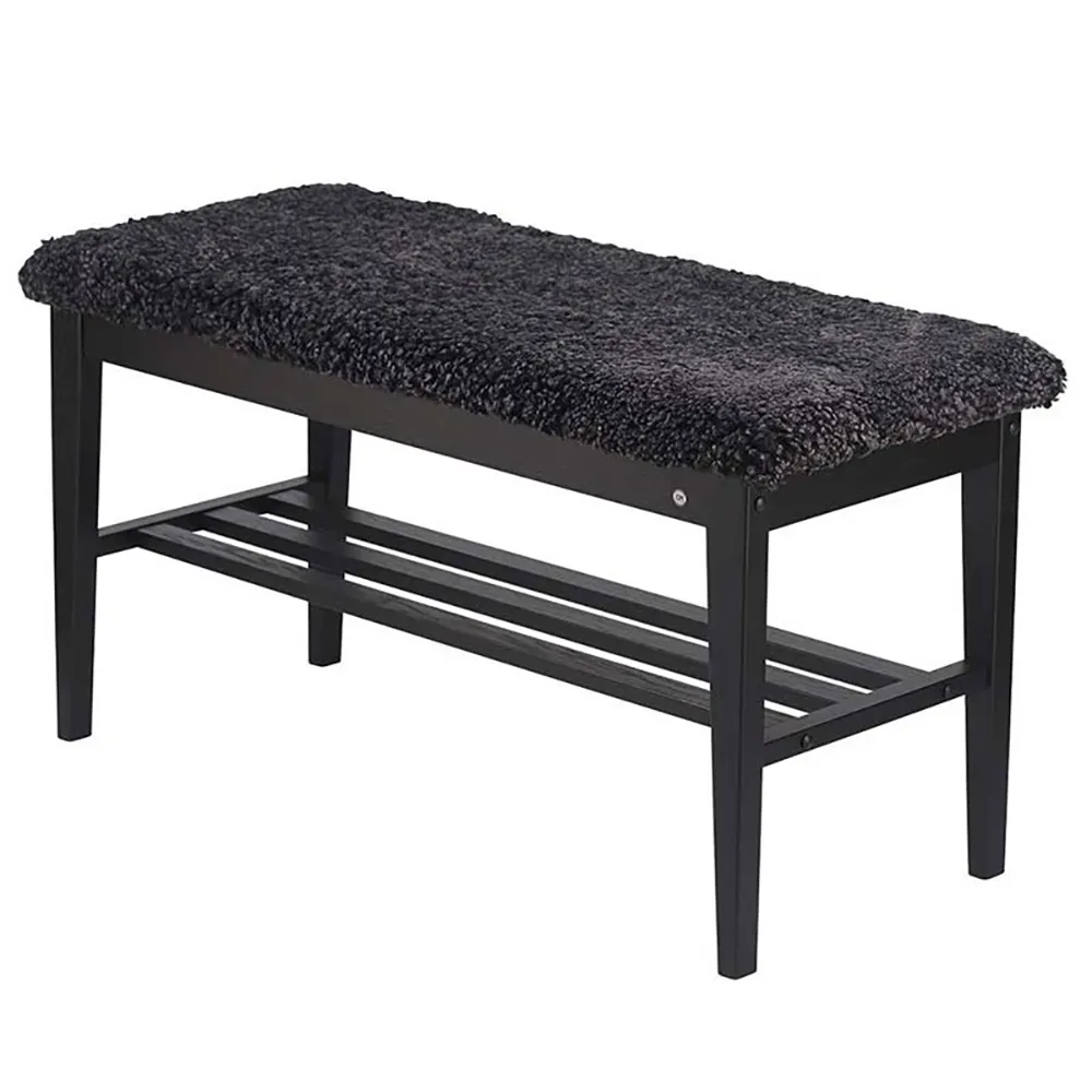 Oscarssons Möbel, Nadja Bänk Svartbetsad Ek/Fårskinn mörkgrå