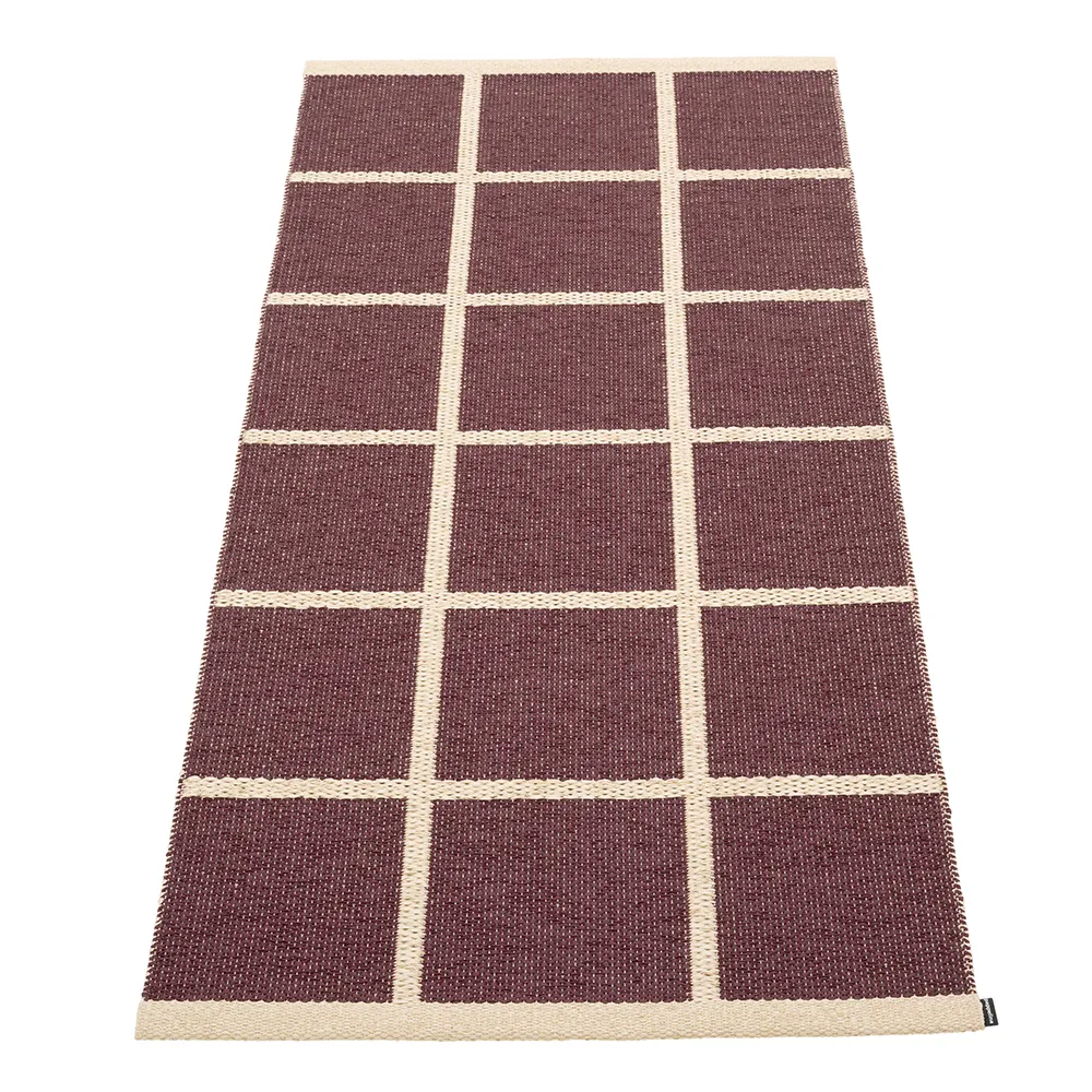 Pappelina, Vävd Matta Criss Burgundy 70x150 cm