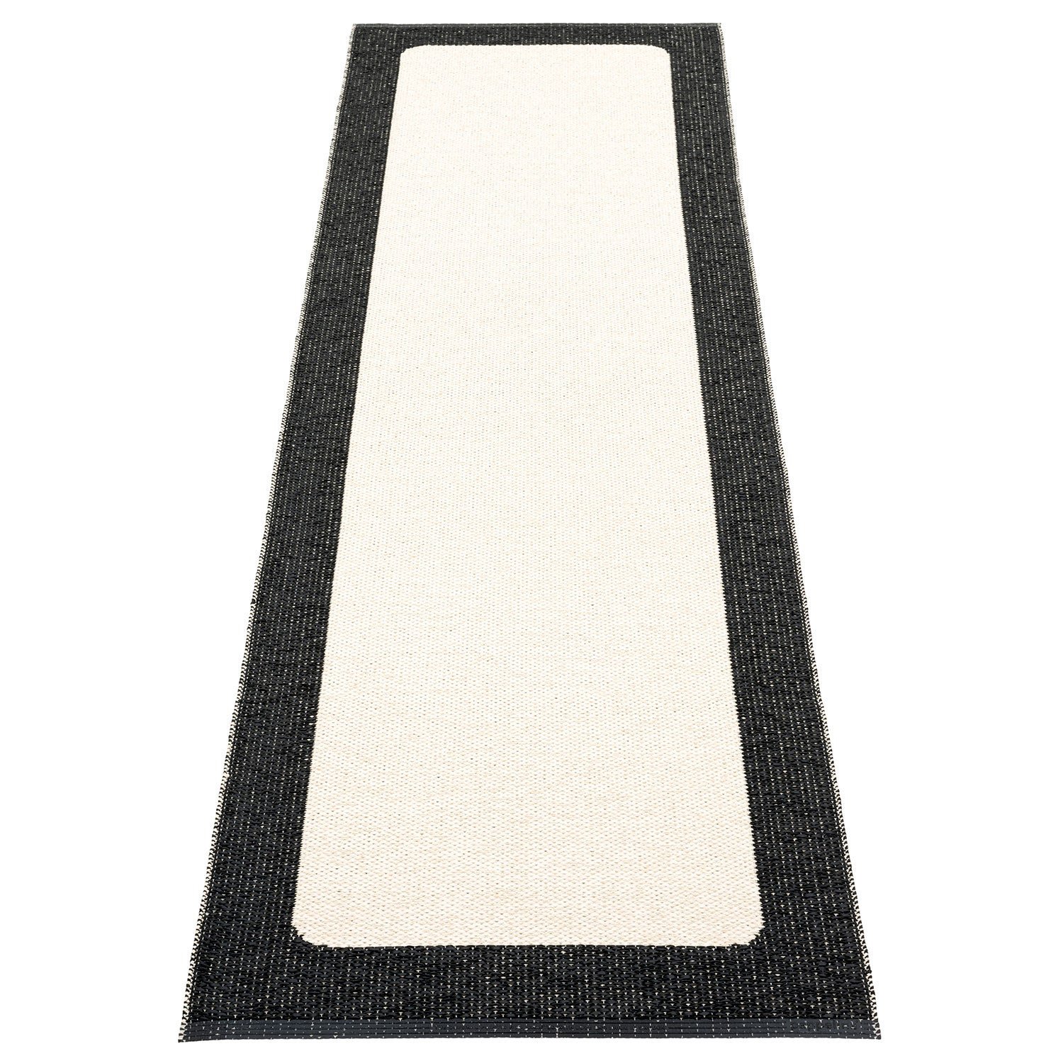 Pappelina, Ilda matta 70x240 cm black / vanilla